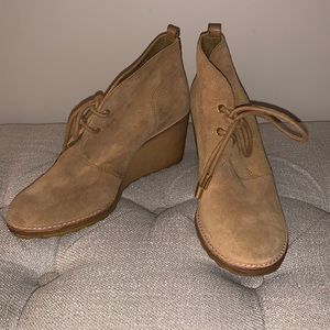 Tory Burch Suede Wedge Bootie Tan Size 8
